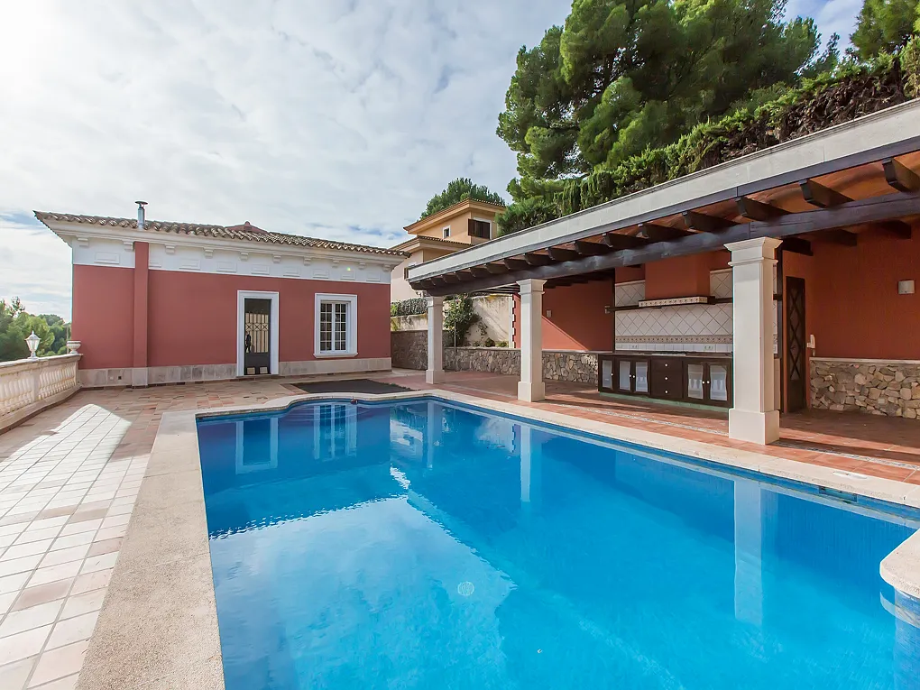 Excepcional Villa in Bendinat-10