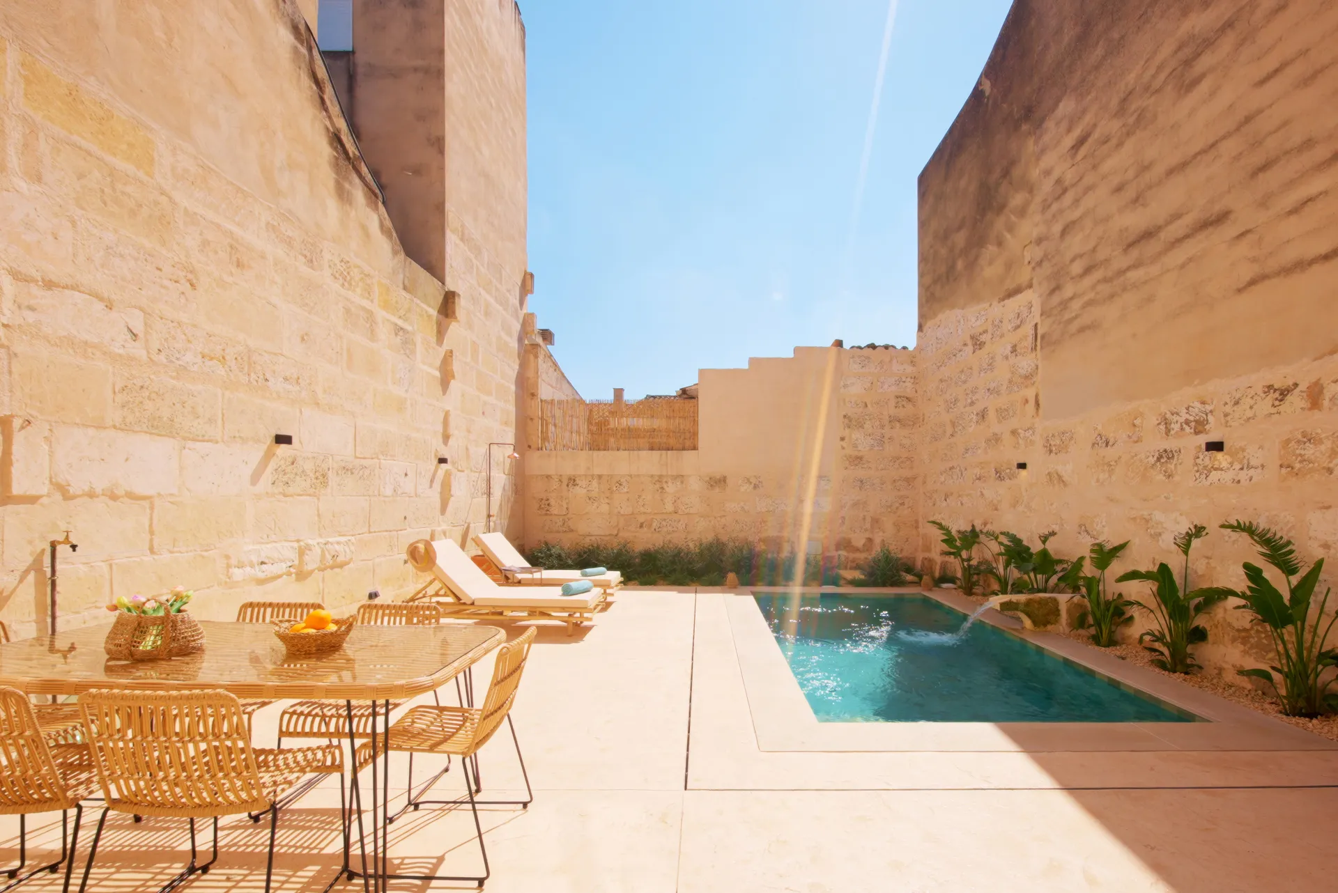 Exquisit Renoviertes mallorquinisches Haus mit Pool, Muro-1