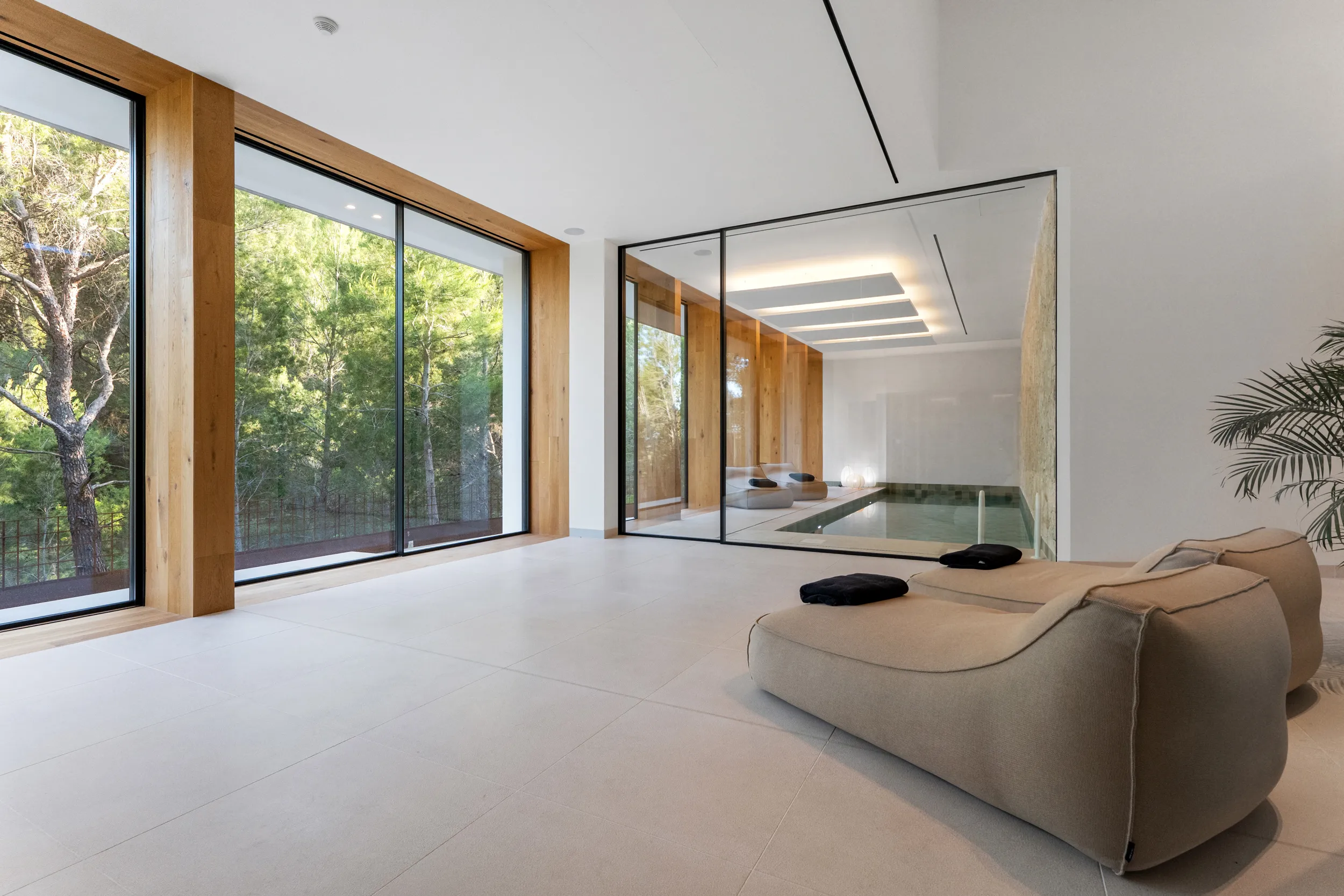 Exclusive new-build villa with indoor pool and expansive spa area-19