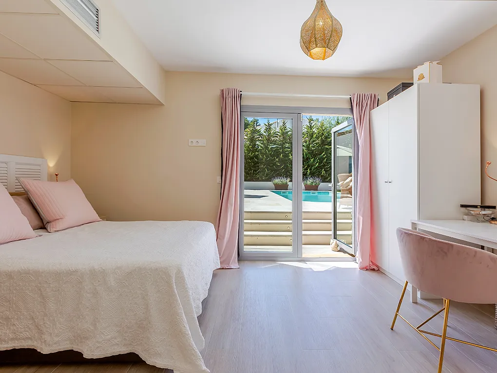 Mediterran moderne Villa mit Vermietungslizenz-8