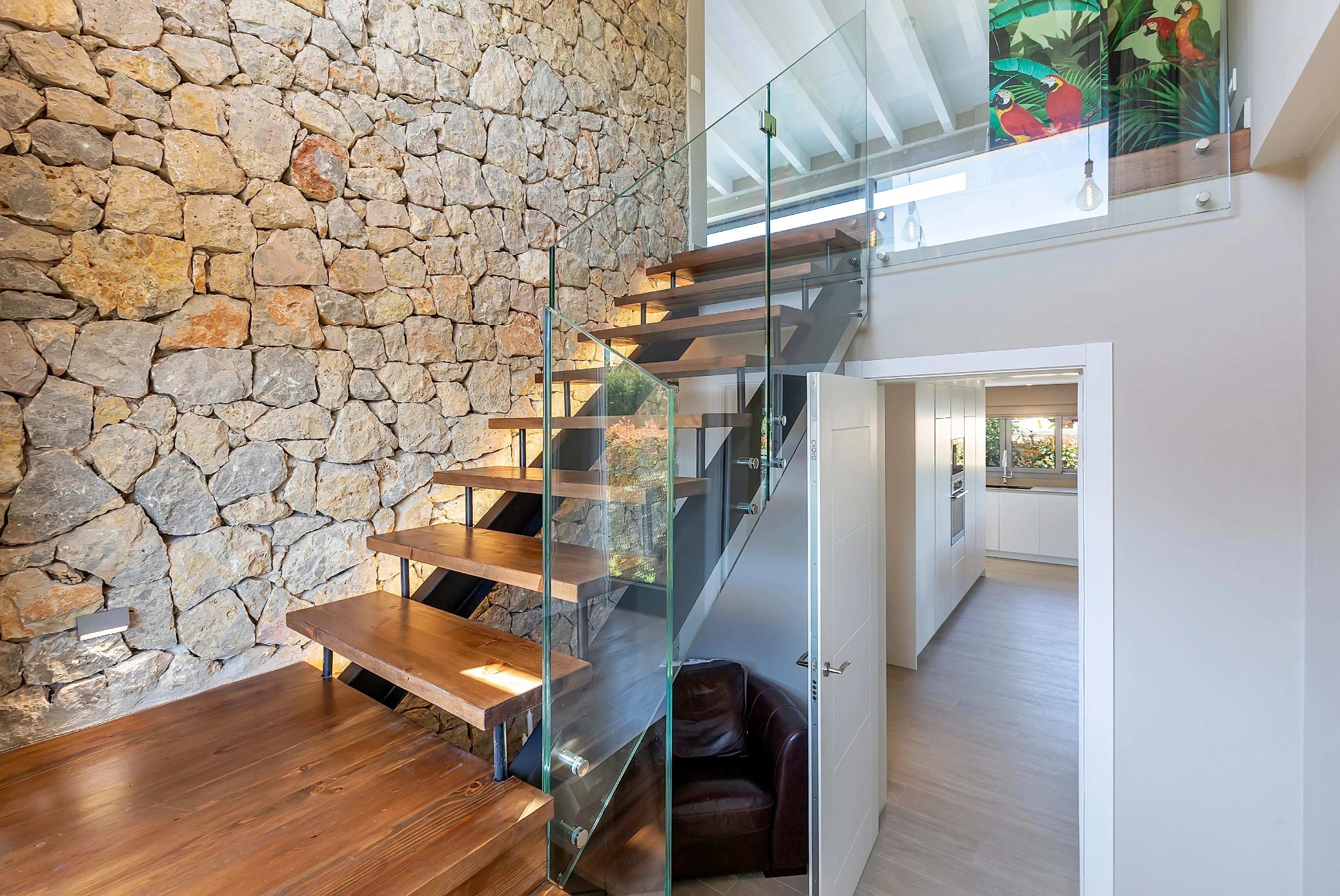 Villa moderna mediterranea con licenza di affitto-9