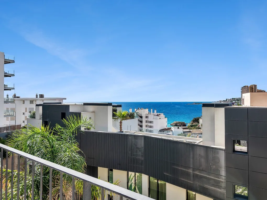 Nowoczesny, nowo wybudowany apartament z prywatnym basenem i fantastycznym widokiem na morze-14