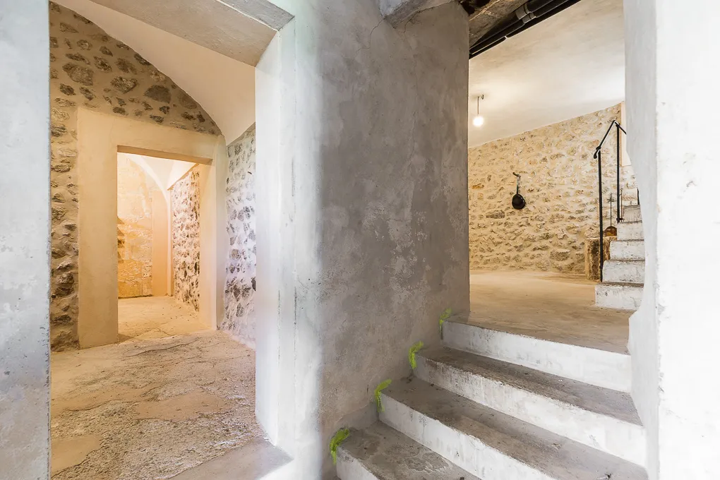 Manoir du 13ème siècle à Sineu avec une vue fantastique-14