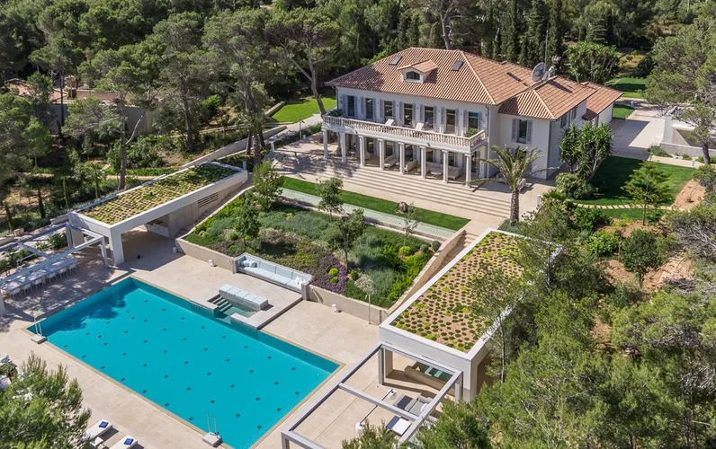 "CASA DE LOS LEONES" Alquileres Vacacionales en Alcudia