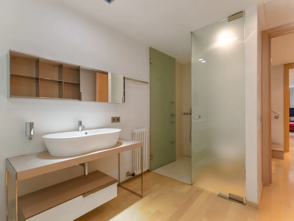 Luminós i espaiós pis dúplex amb pàrquing i ascensor a Palma-12