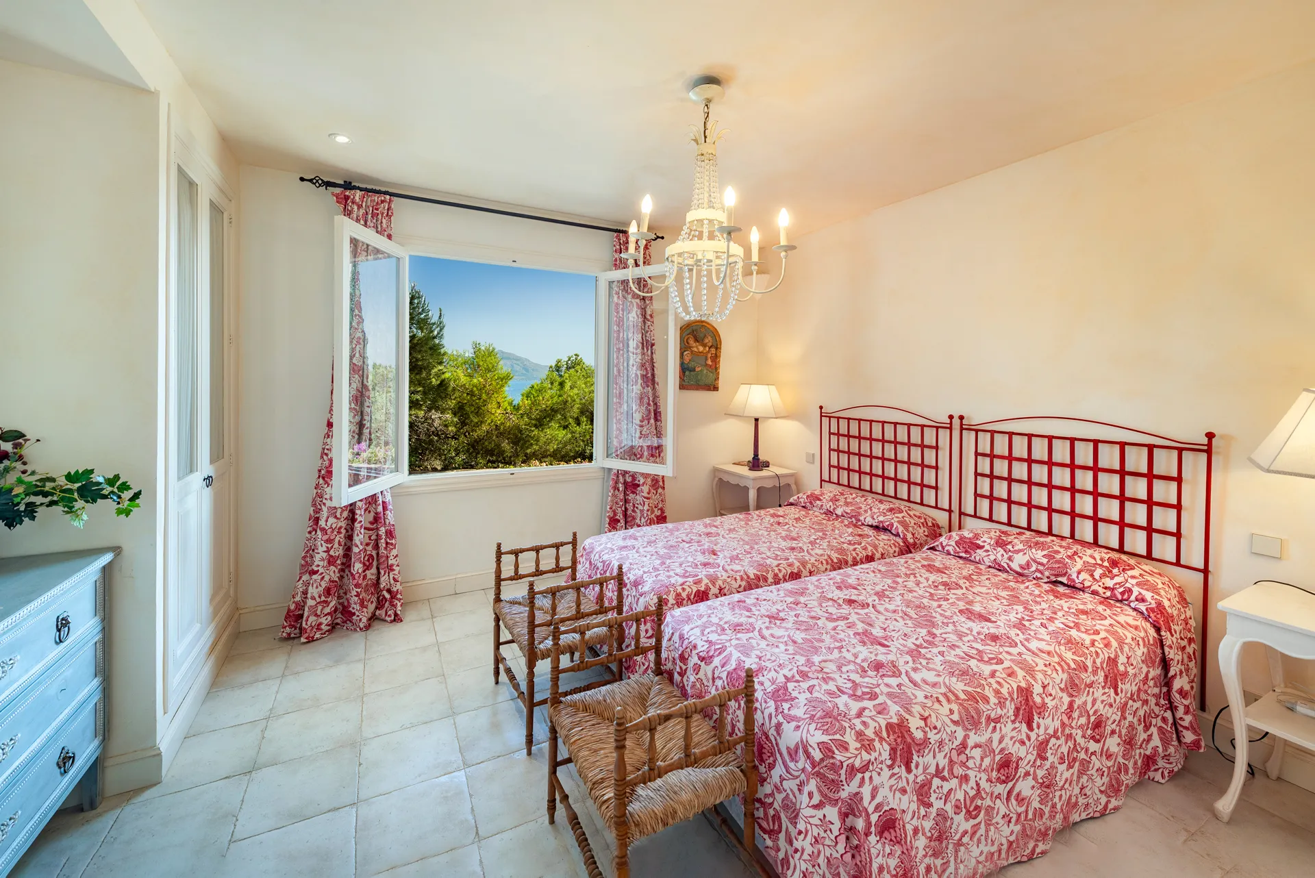 Vila de somni mediterrània amb vista al mar a Formentor-21