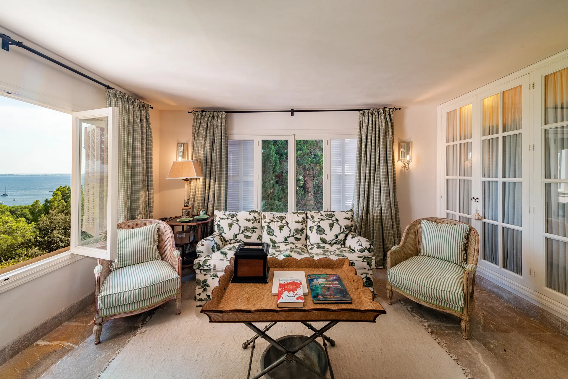 Vila de somni mediterrània amb vista al mar a Formentor-13