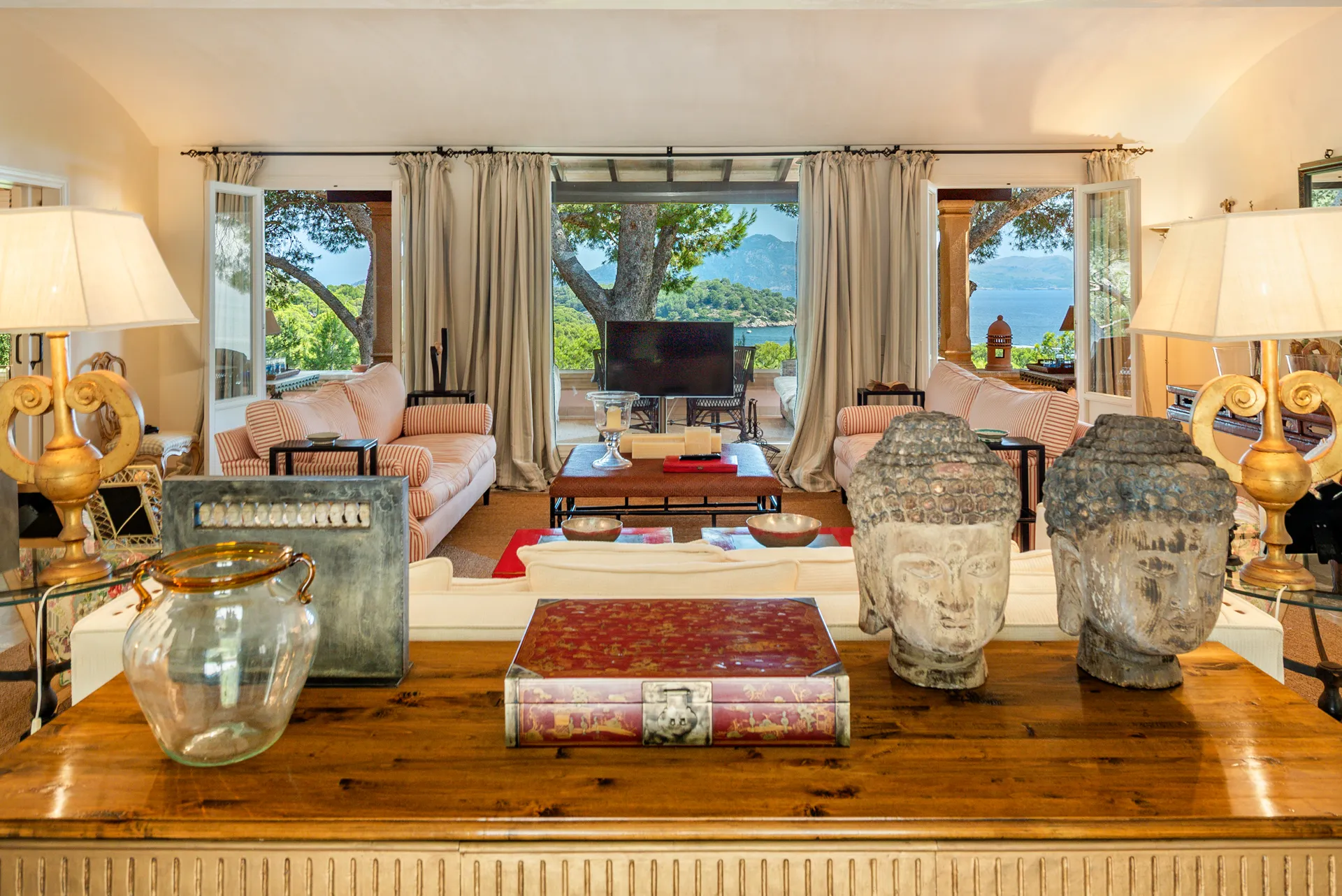 Middelhavsdrømmevilla med havudsigt i Formentor-6