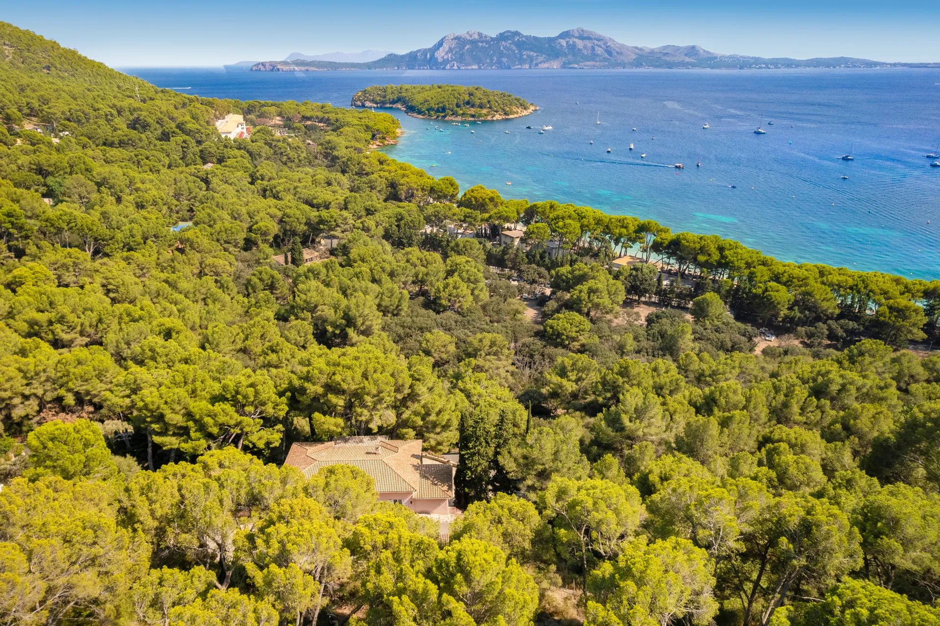 Middelhavsdrømmevilla med havudsigt i Formentor-5