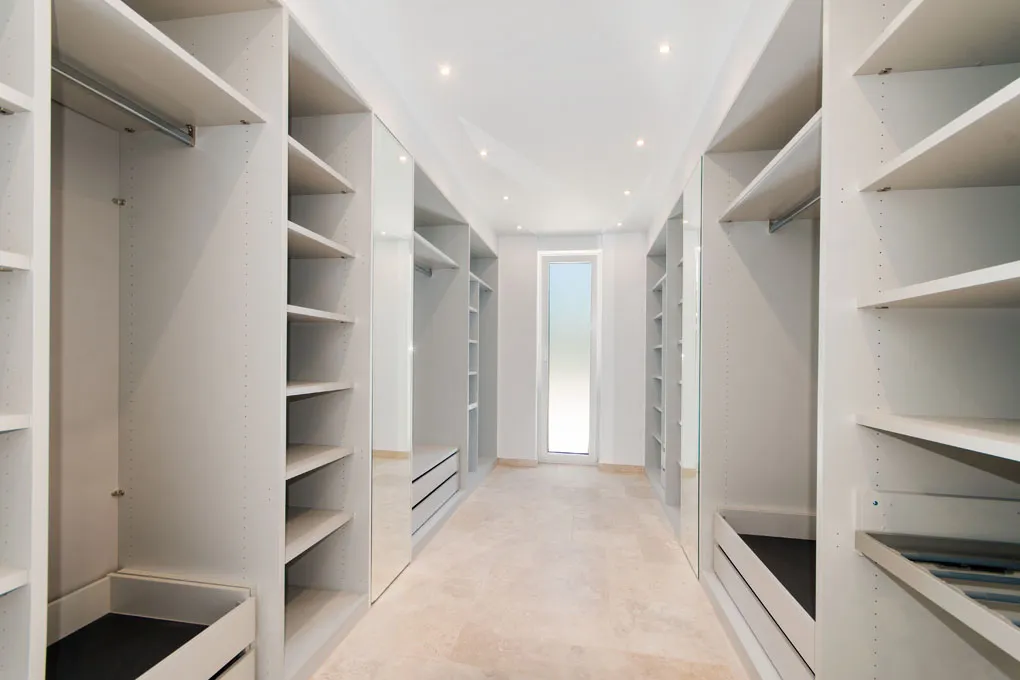 Villa moderna con vista sul mare-7