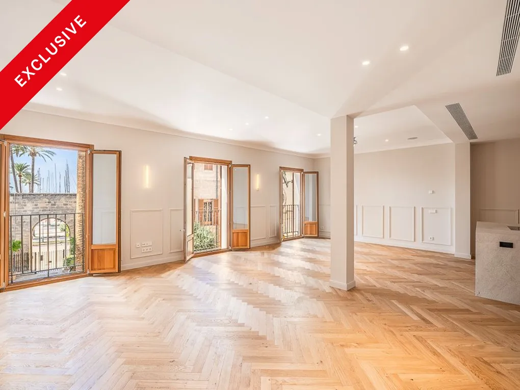 Spacieux appartement de luxe avec balcon, ascenseur et parking à La Lonja-1