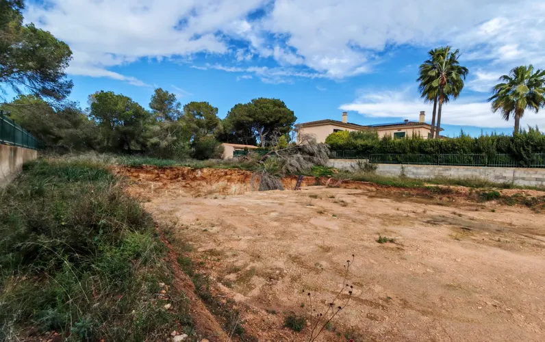 Exclusive double plot near to the sea in Puig de Ros