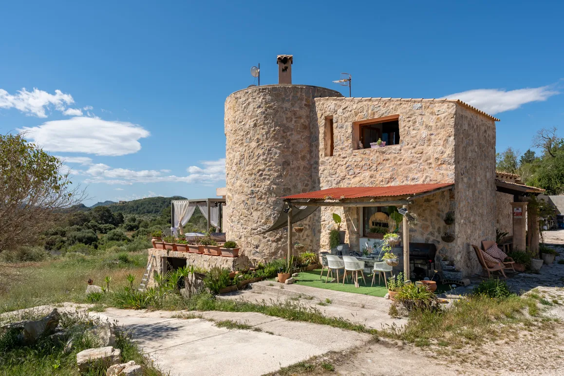 Propietat rural amb vistes al mar i una gran parcel·la de terreny entre Artà i Son Servera-2
