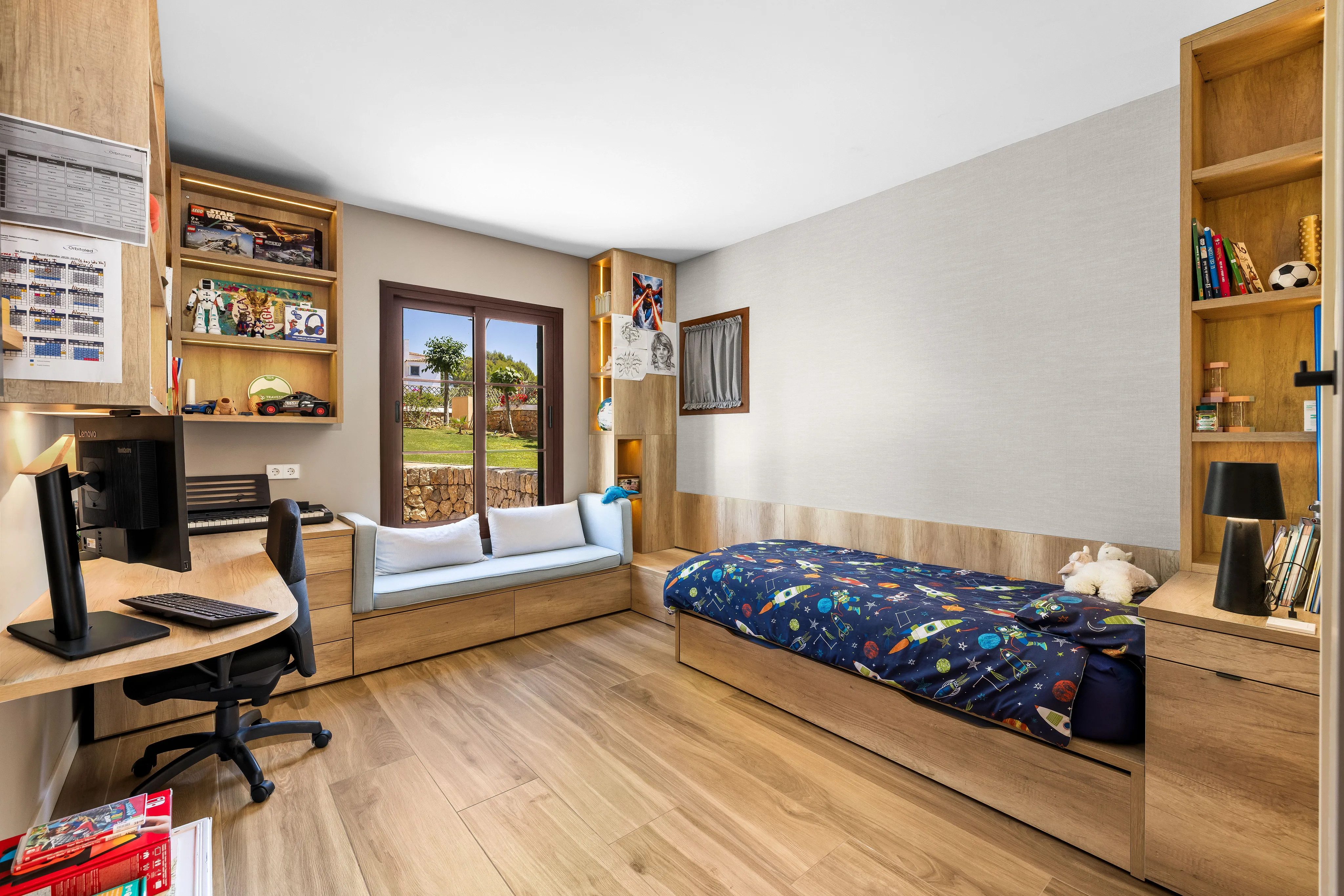 Beautiful refurbished garden apartment in Nova Santa Ponsa-11
