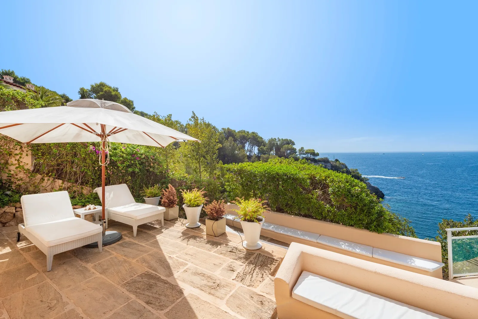 Villa in first sea line in Portals Vells-12