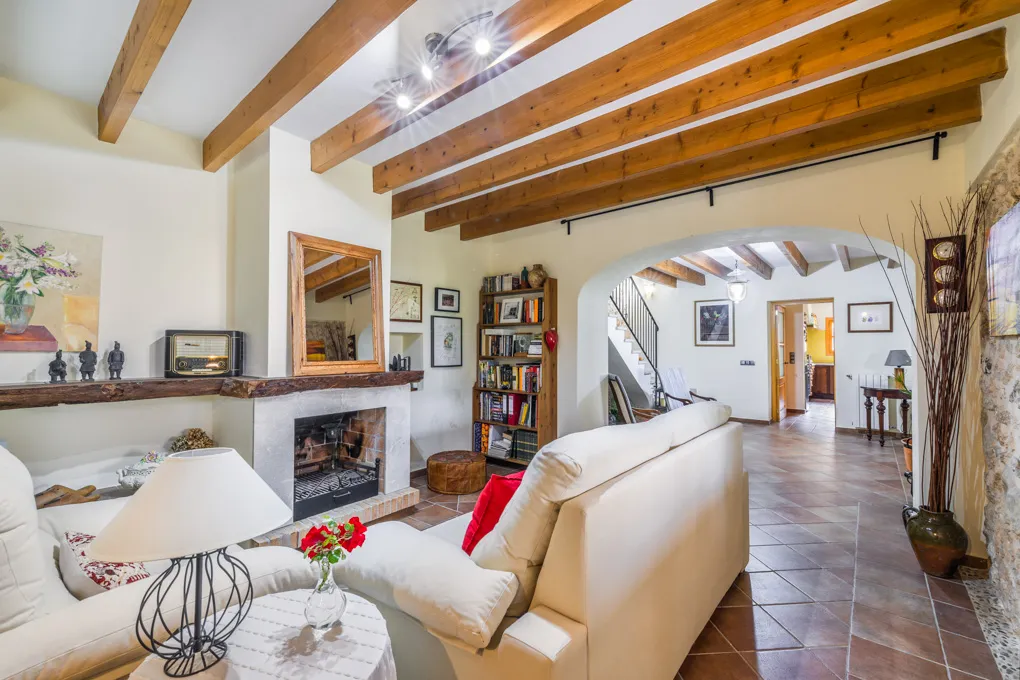 Maison de ville typique et accueillante avec grand jardin et piscine-6