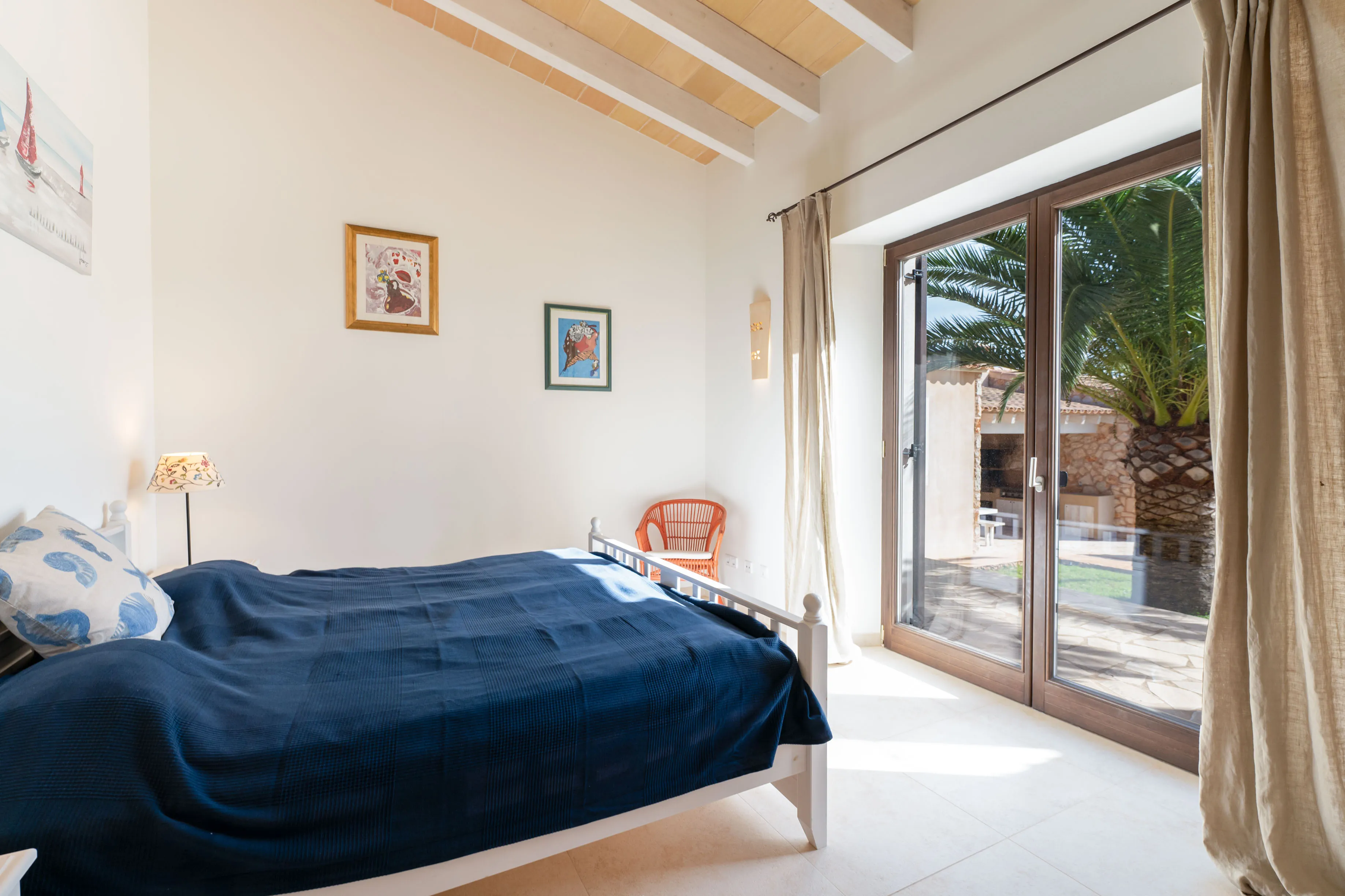 Charmante finca met moderne flair-16