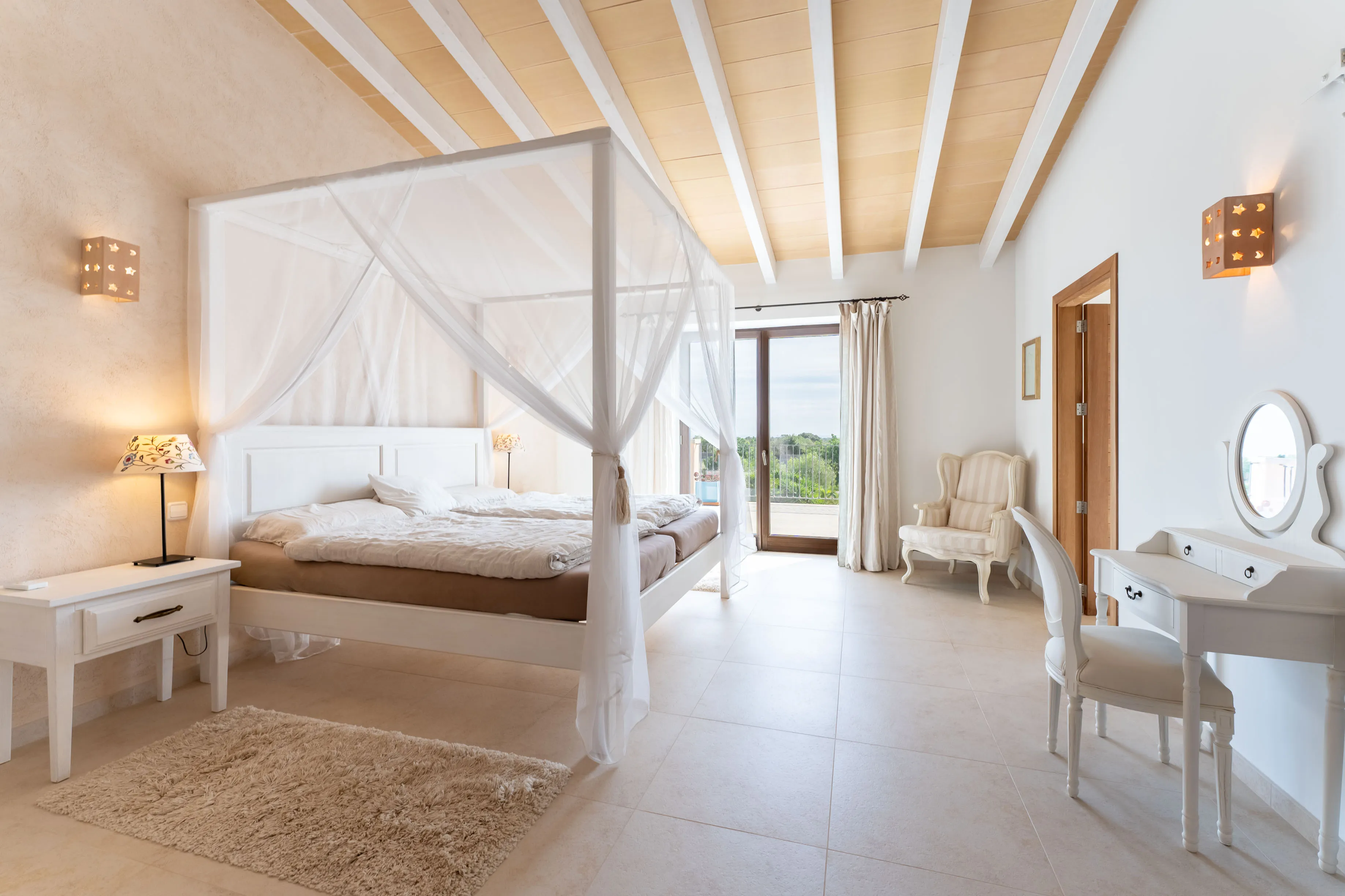 Charmante finca met moderne flair-11