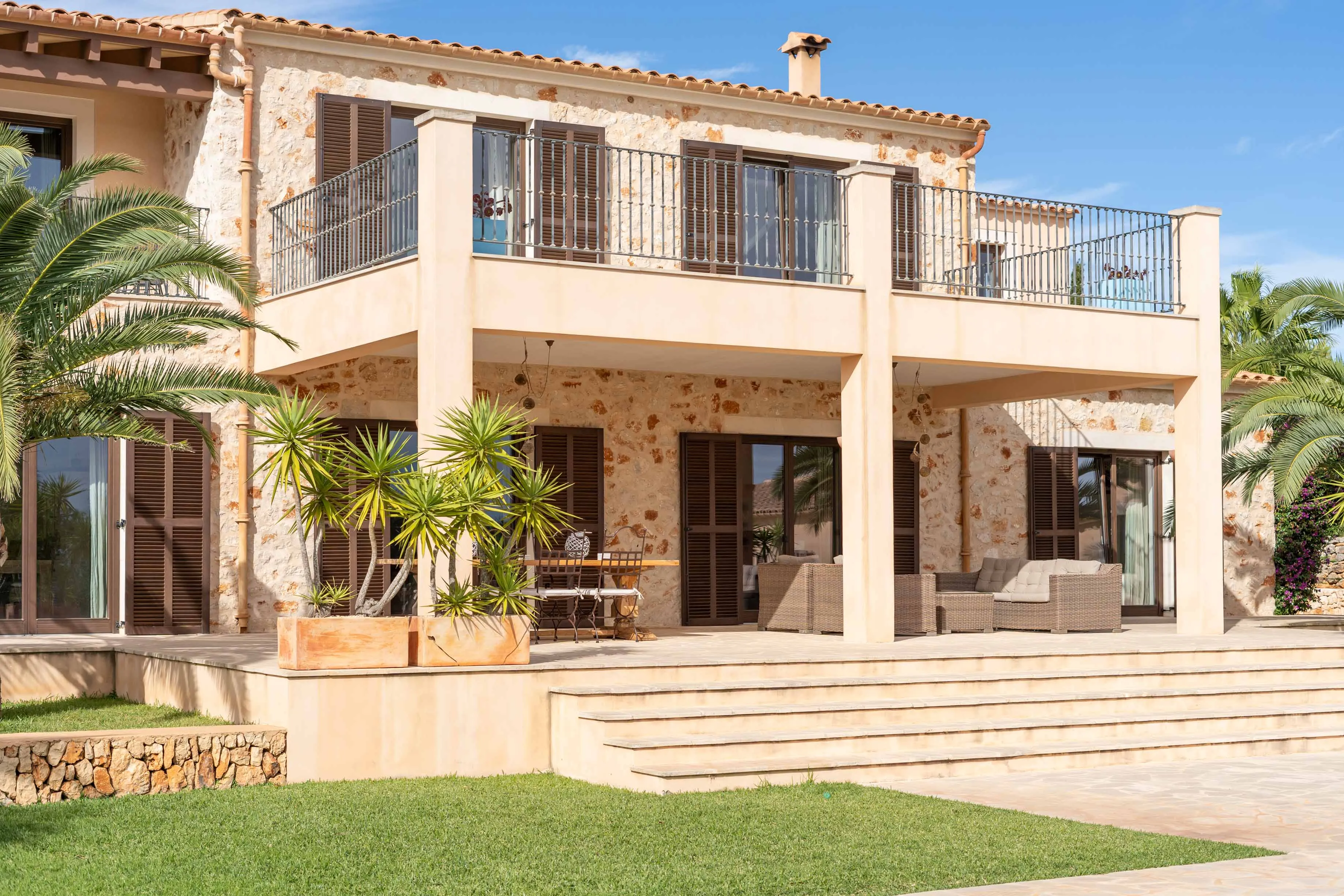 Charmante finca met moderne flair-22