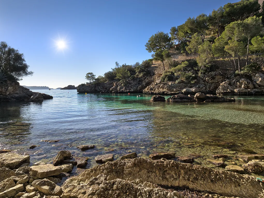 Penthouse with spectacular panoramic sea views in a quiet south-facing location in Cala Fornells-18