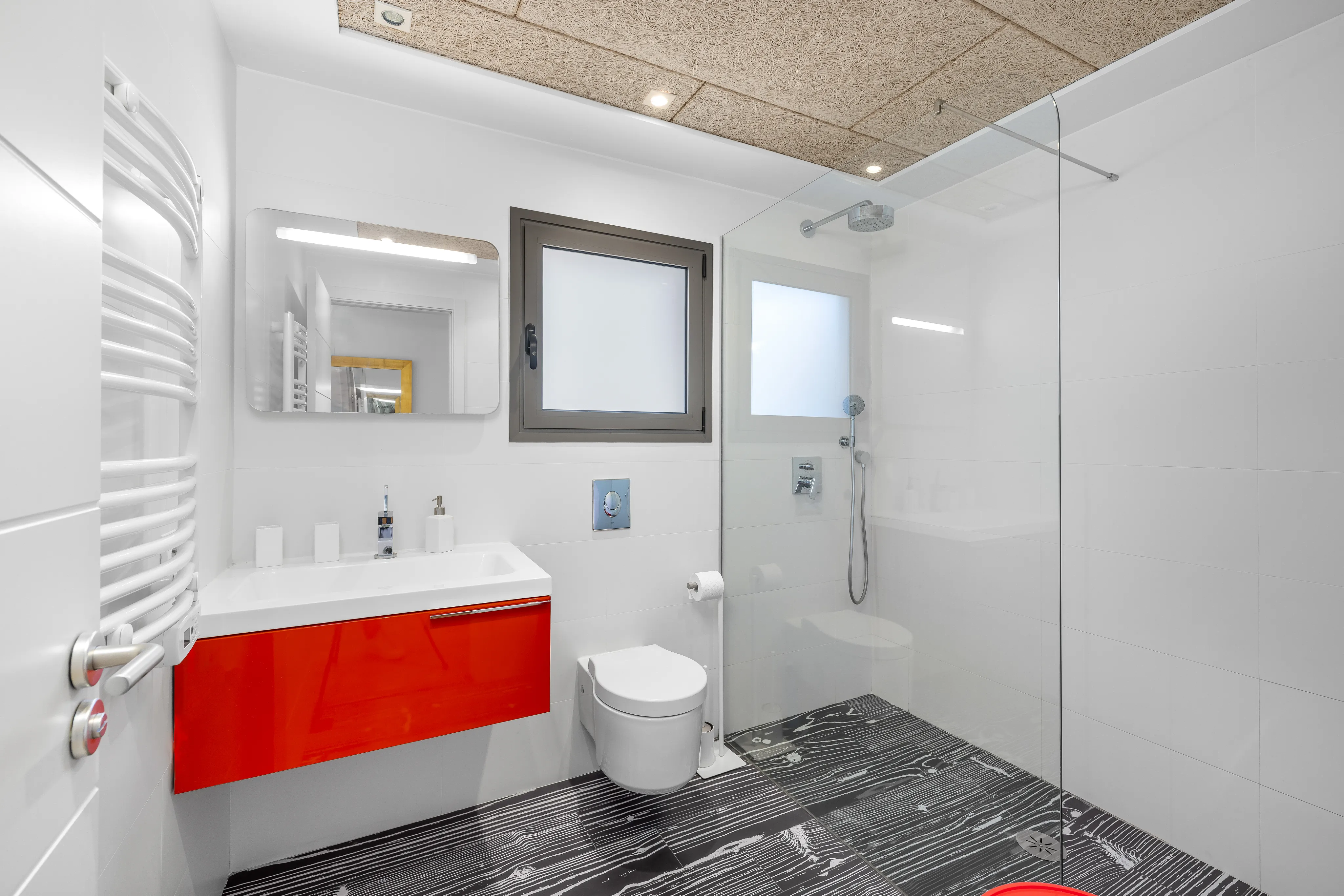 Penthouse with spectacular panoramic sea views in a quiet south-facing location in Cala Fornells-11