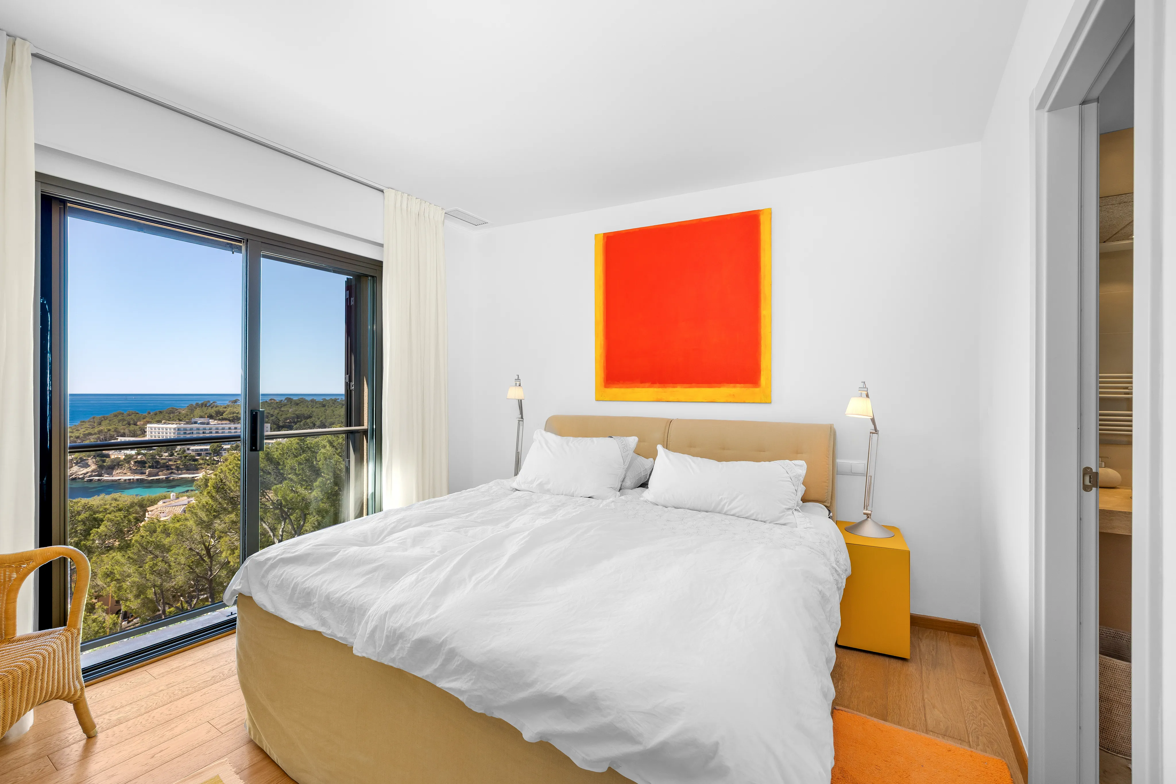 Penthouse with spectacular panoramic sea views in a quiet south-facing location in Cala Fornells-8