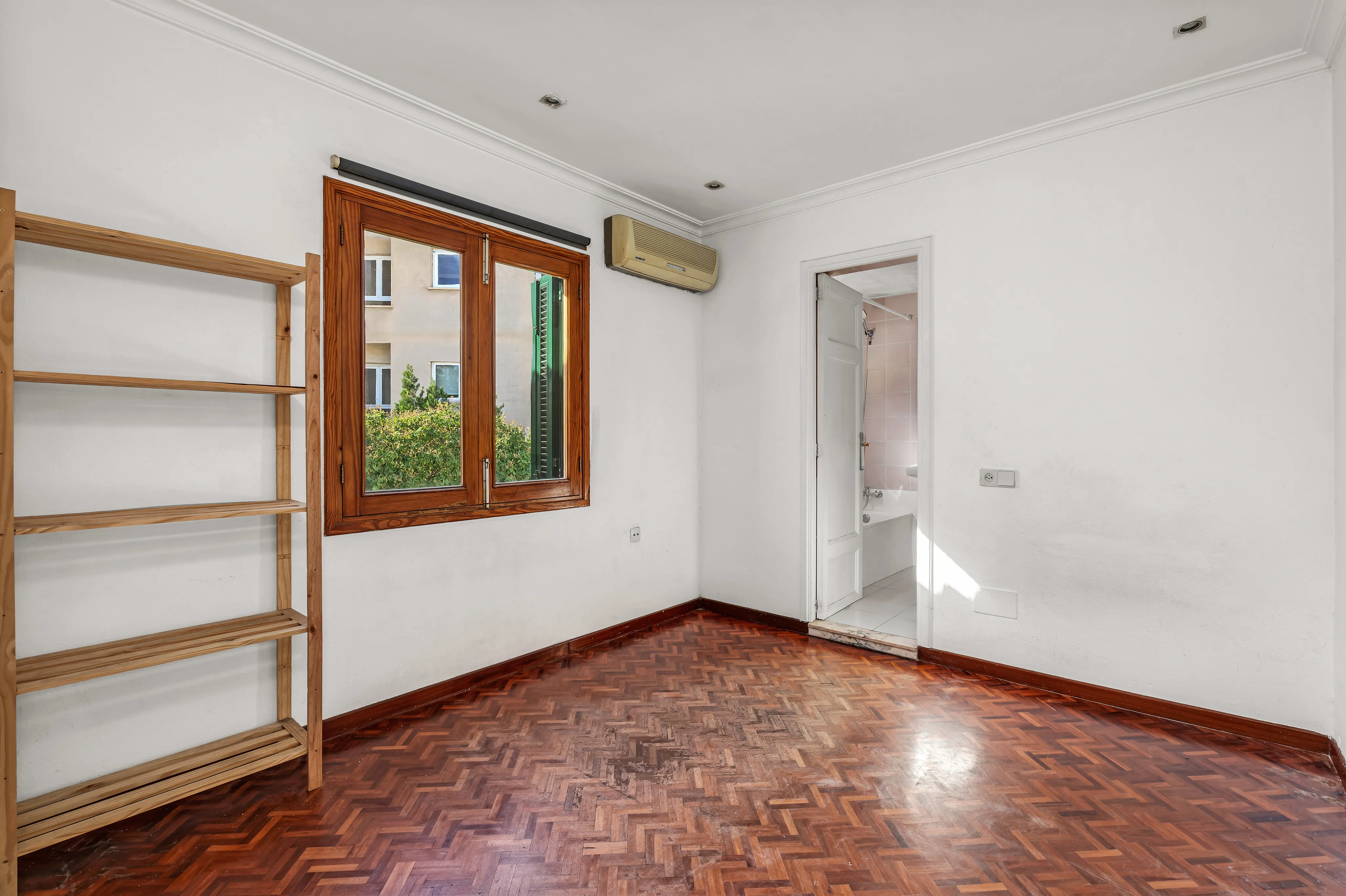 Величественная вилла 1940-х годов с садом-оазисом и панорамной башней в Сон-Армадамсе-7