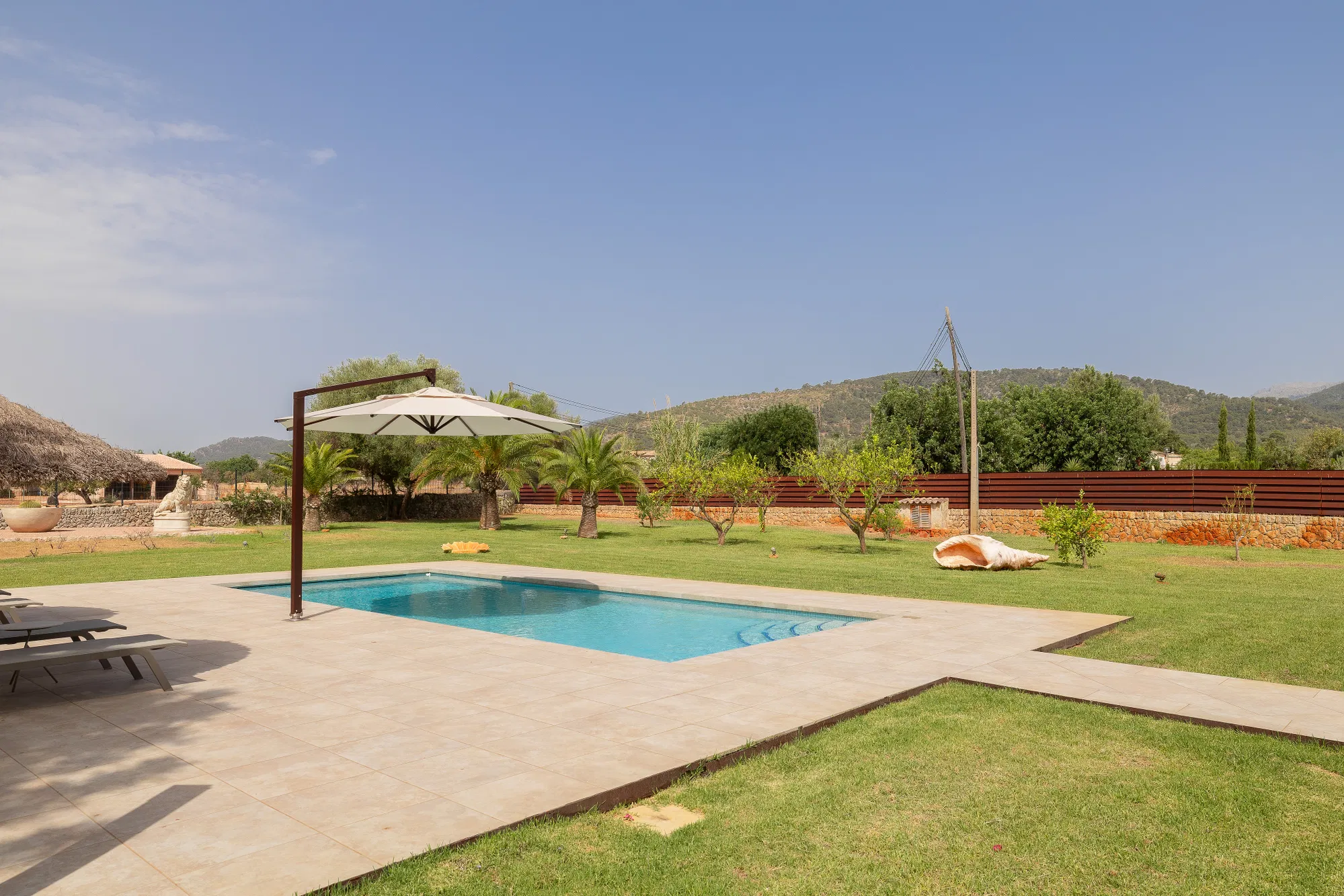 Elegant villa with ETV license, pool, and mountain views in a peaceful setting-2