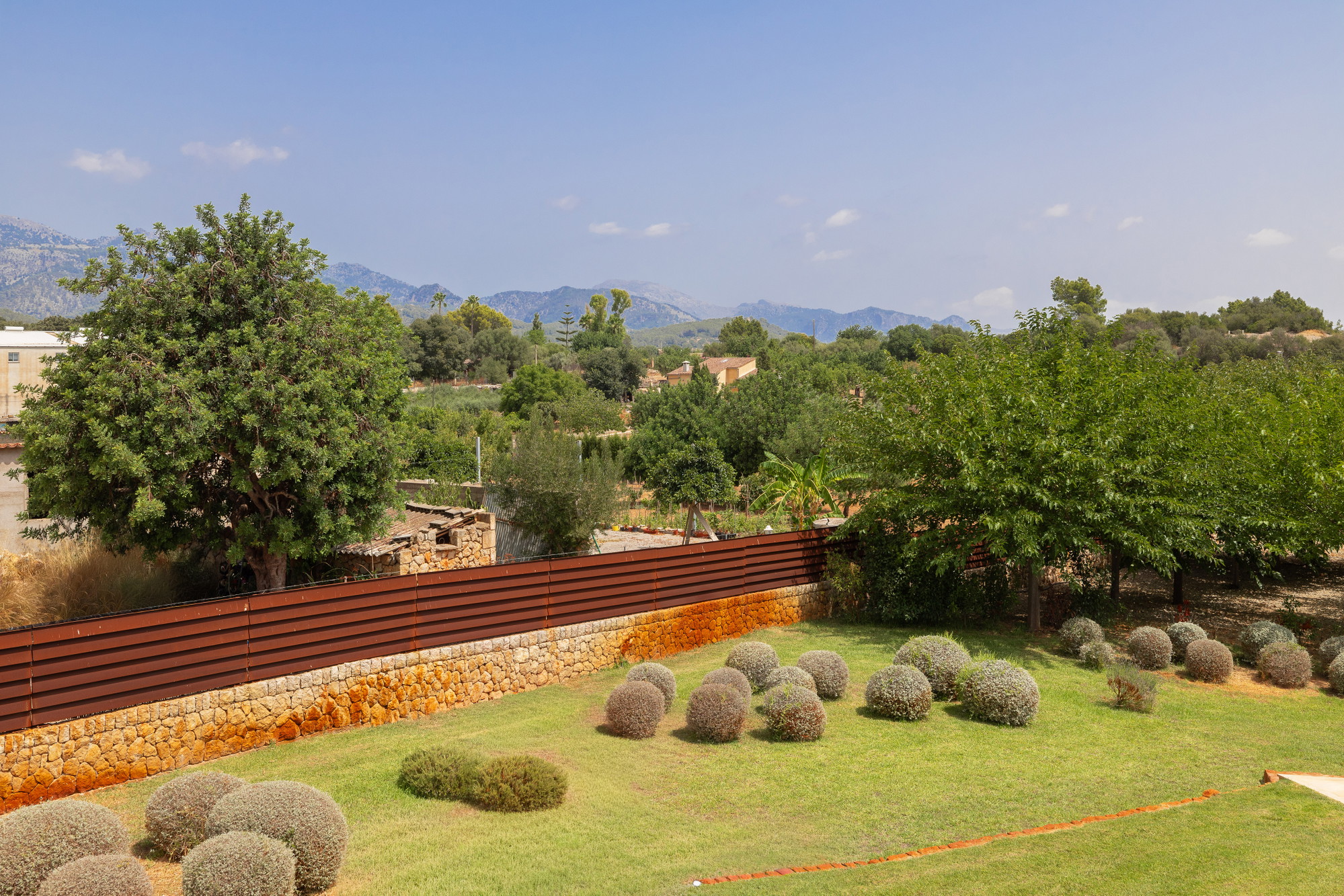 Elegant villa with ETV license, pool, and mountain views in a peaceful setting-24