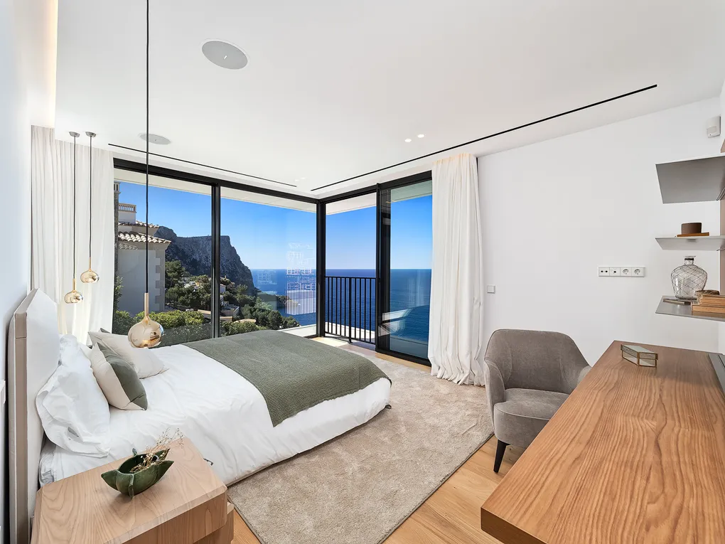 Spectacular new built villa with sea views-8