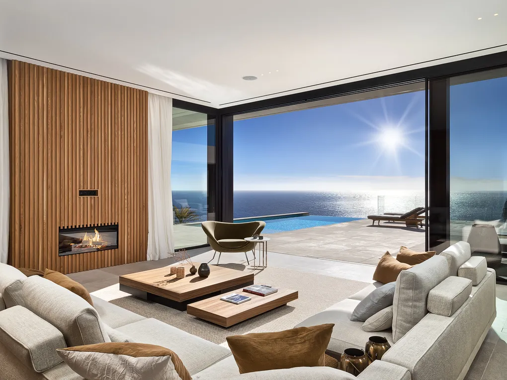 Spectacular new built villa with sea views-3