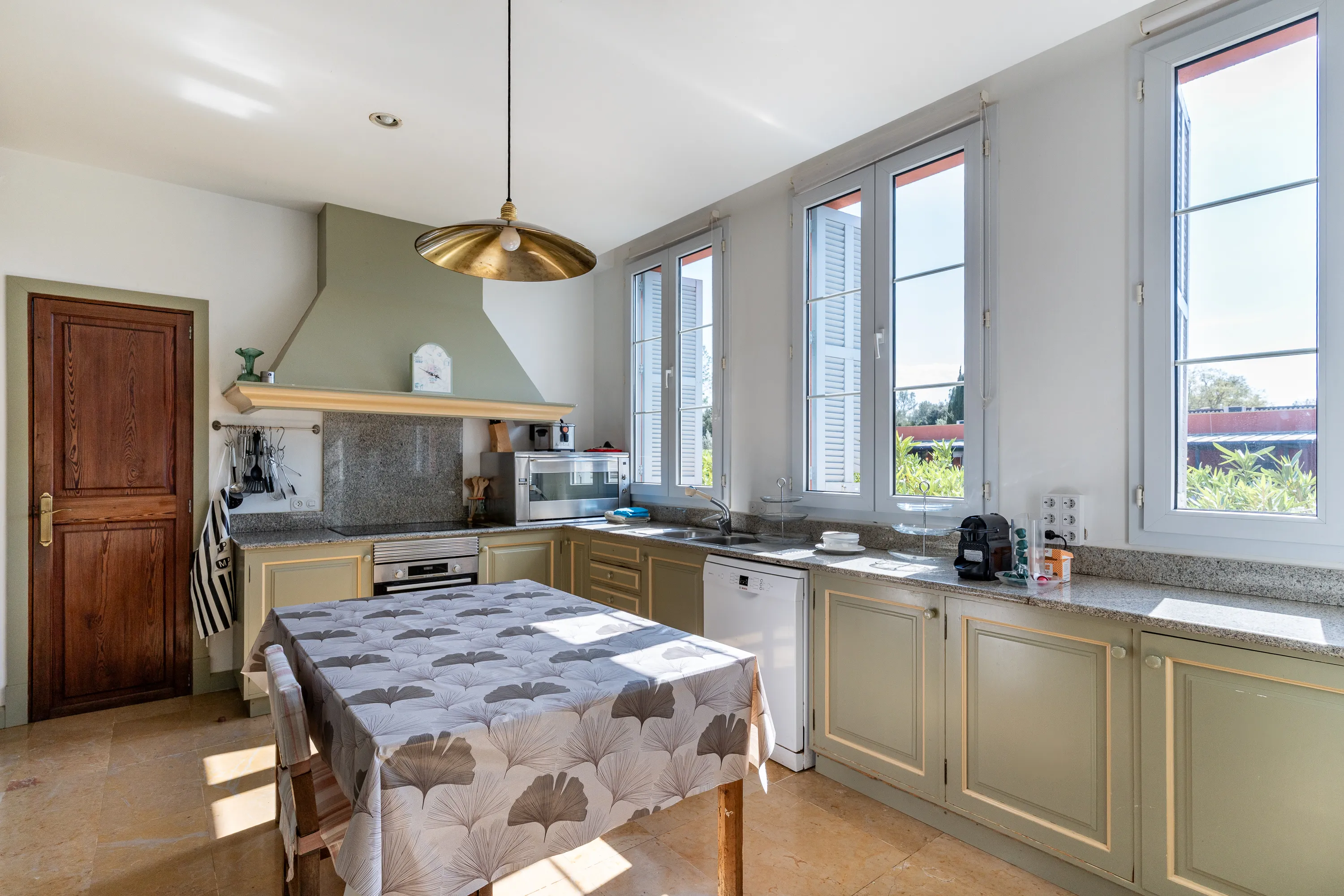 Luxe woning met absolute privacy-7