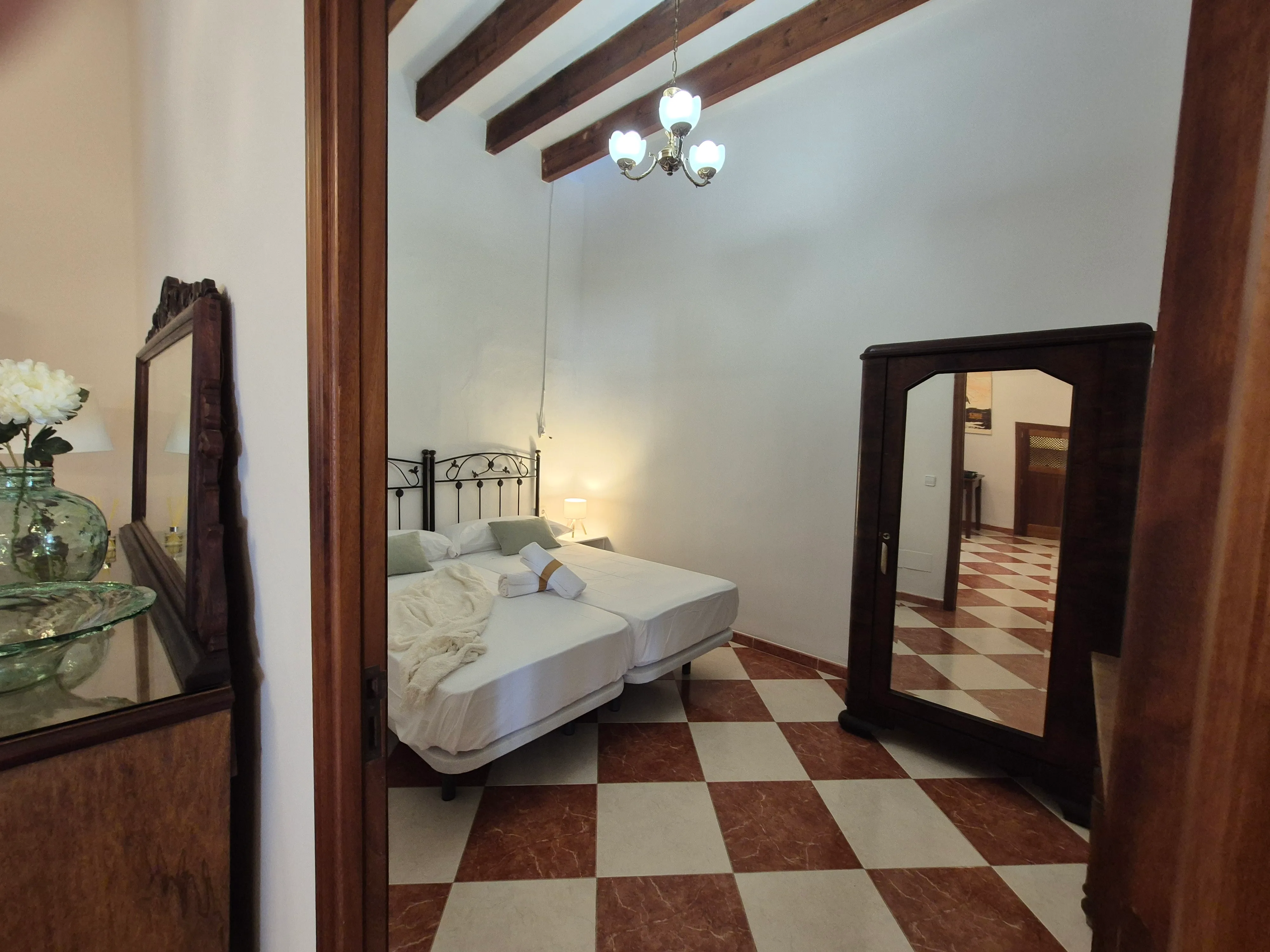 Ayuntamiento en el centro de Ariany-9