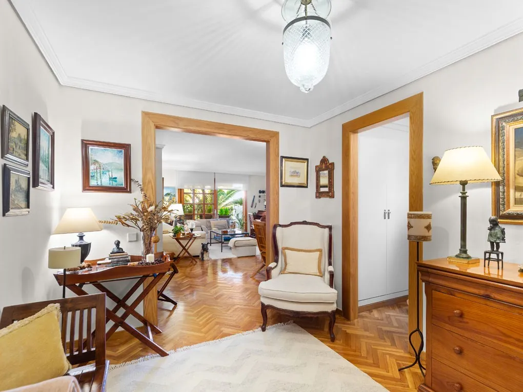 Apartment in exclusive community-5