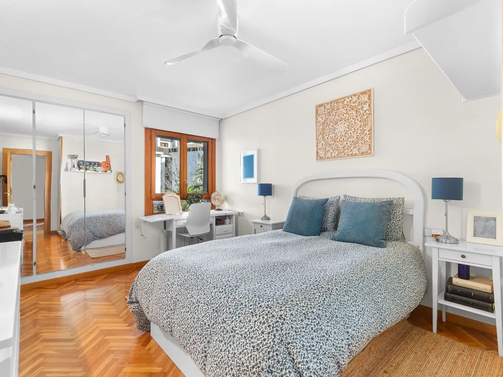 Apartment in exclusive community-8