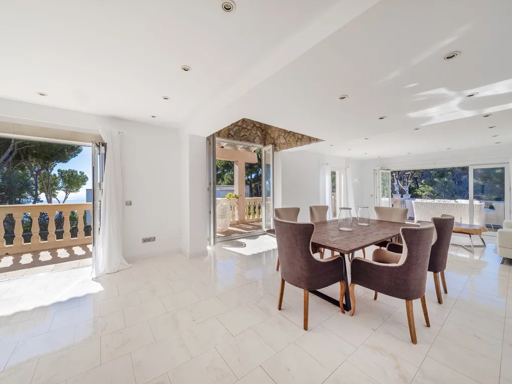 Sea-view villa in Costa d'en Blanes-5