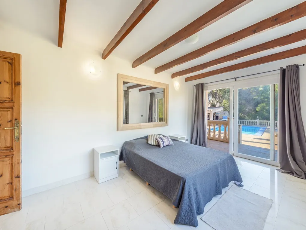 Sea-view villa in Costa d'en Blanes-10