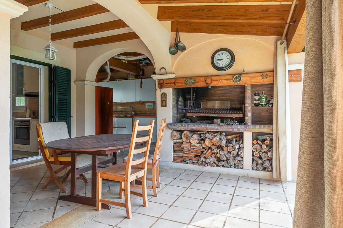 Mediterraan halfvrijstaand huis met zwembad in Puig de Ros-19