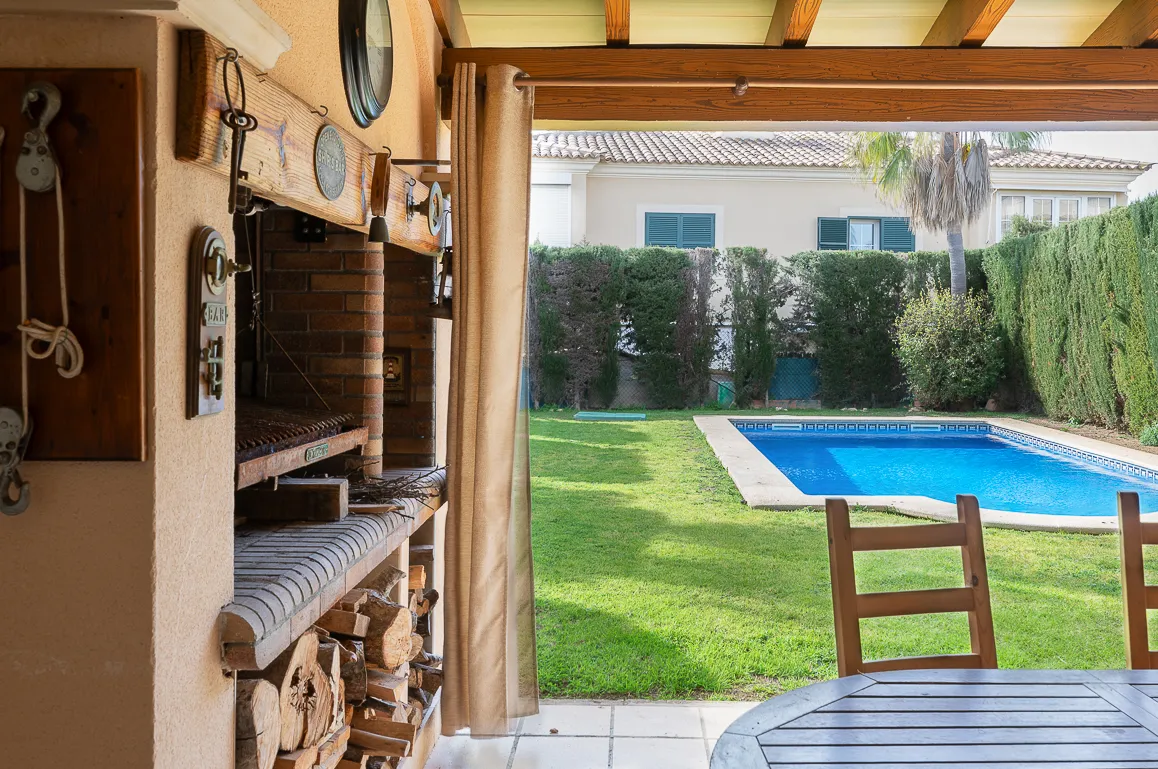 Xallet aparellat amb piscina a Puig de Ros-18