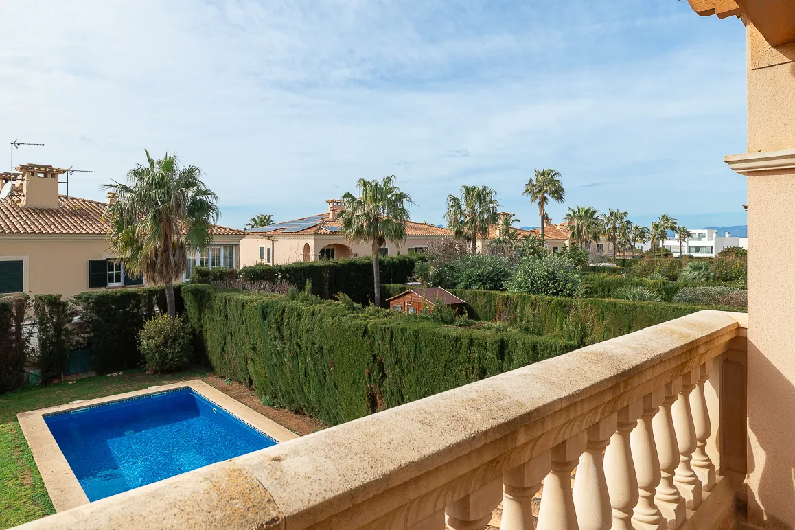 Xallet aparellat amb piscina a Puig de Ros-14