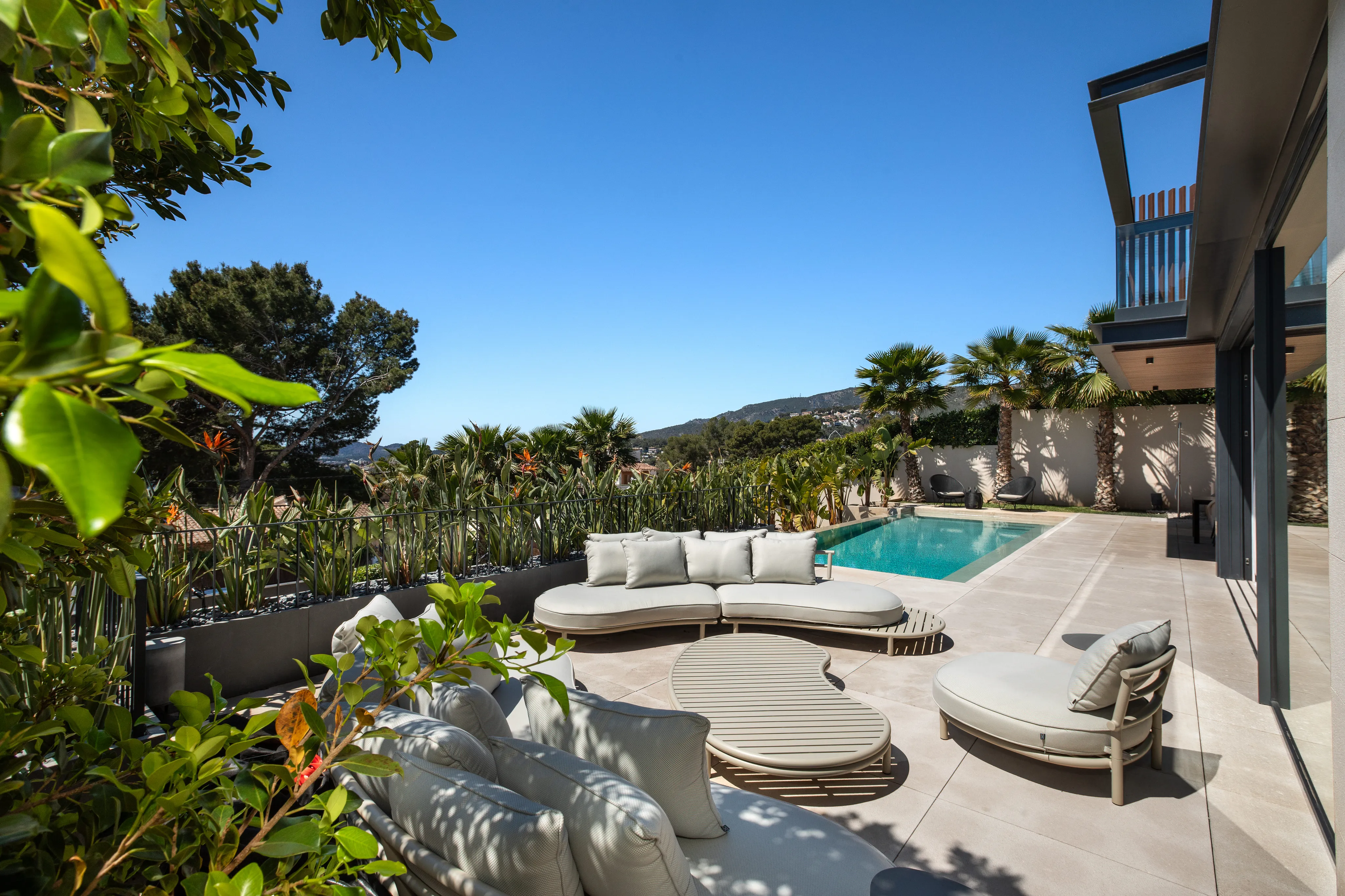 New sea view villa with views from Palma to Palmanova-11