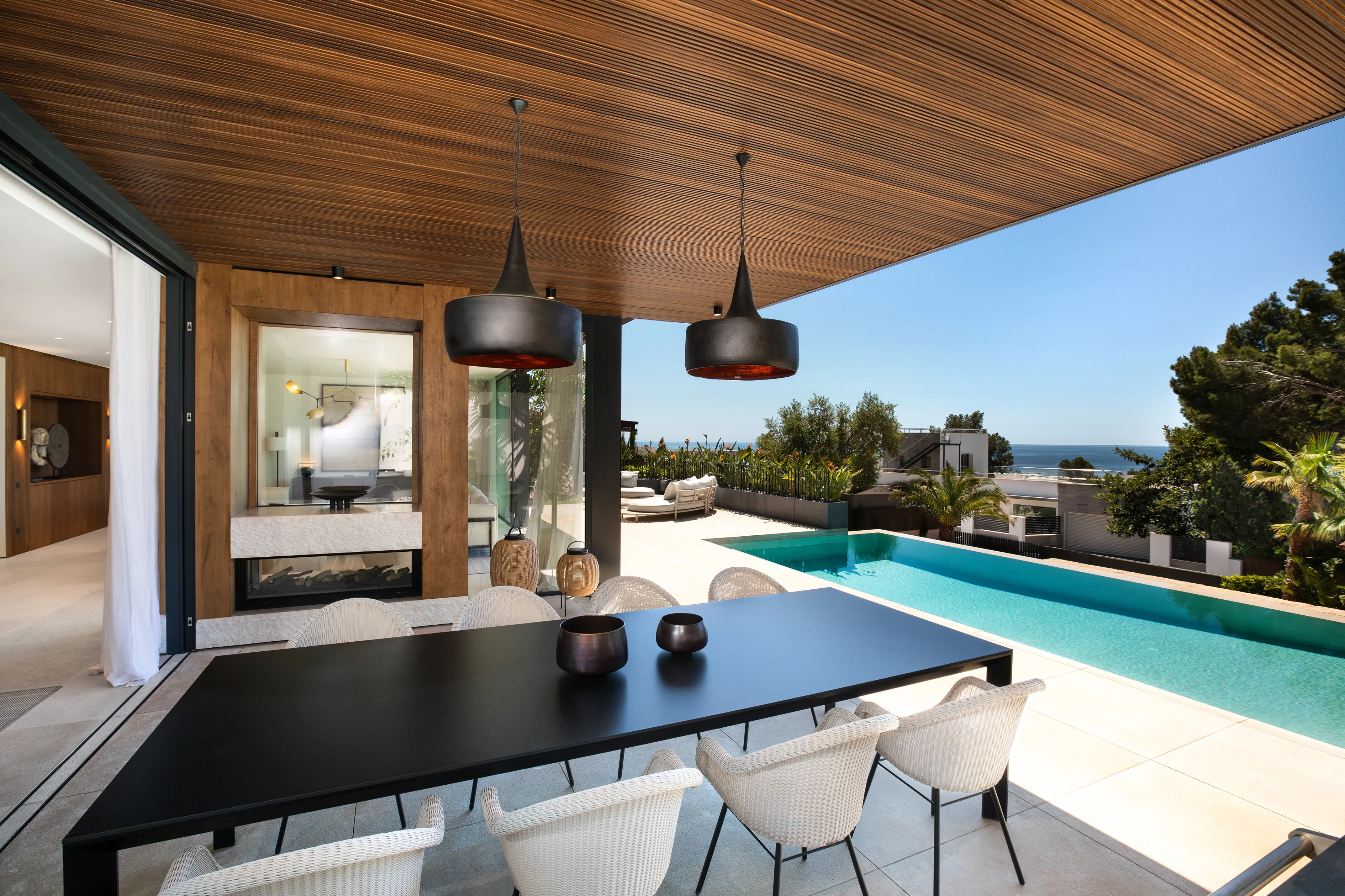 New sea view villa with views from Palma to Palmanova-10