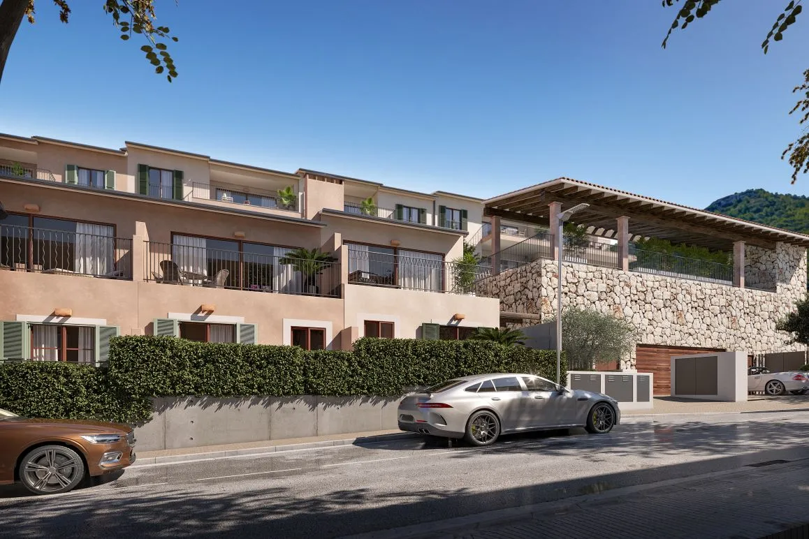 Modern adossat amb piscina comunitària prop de la platja-1