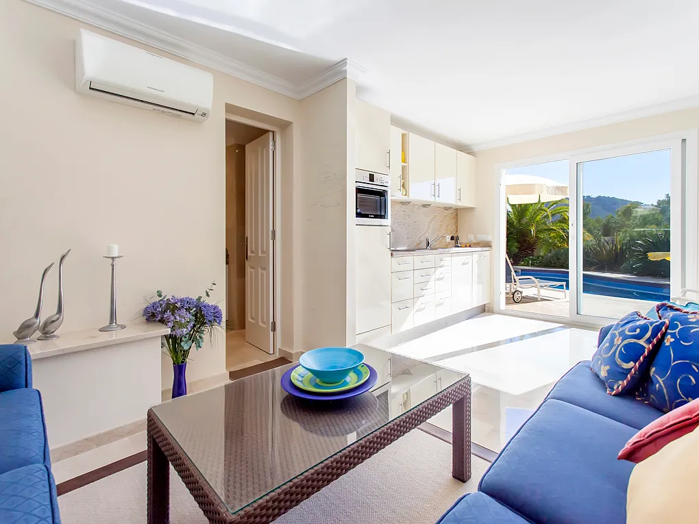 Elegante villa con vista sul mare e sul porto-20