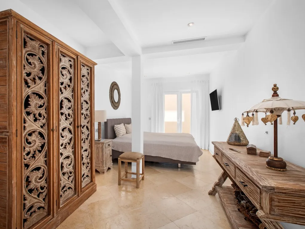 Espectacular villa con vistas al mar y cerca de la playa de Portals Vells-11