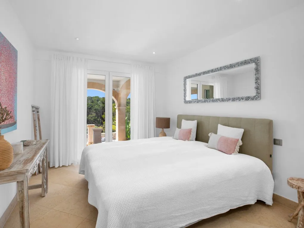 Espectacular villa con vistas al mar y cerca de la playa de Portals Vells-15