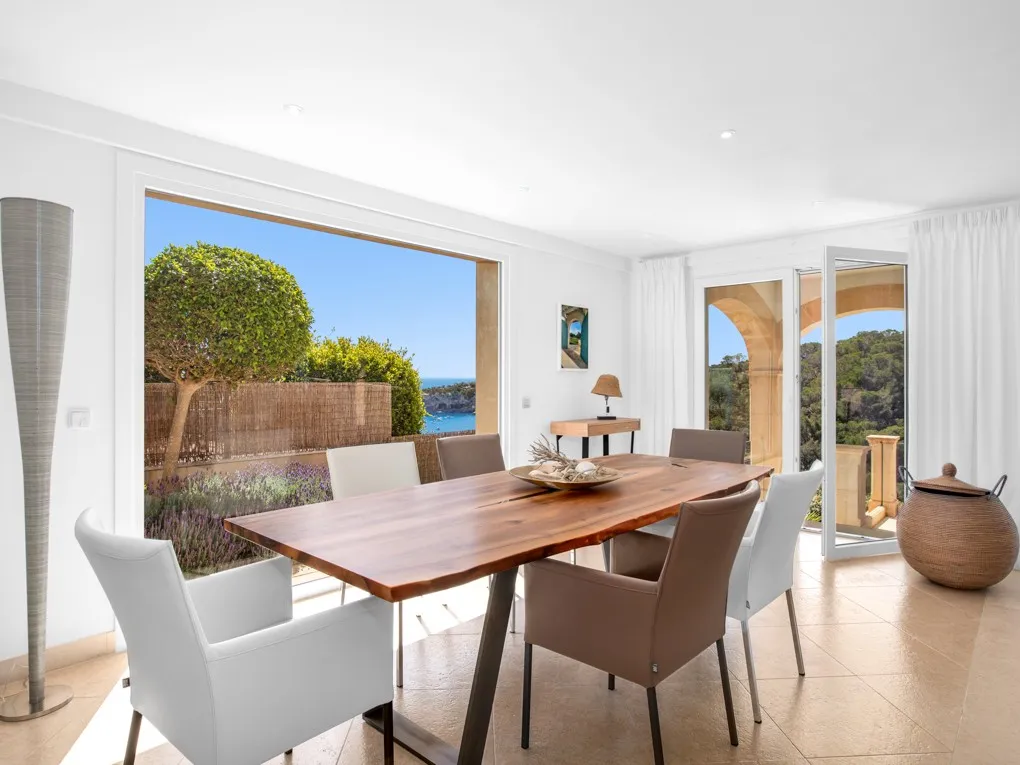Espectacular villa con vistas al mar y cerca de la playa de Portals Vells-7