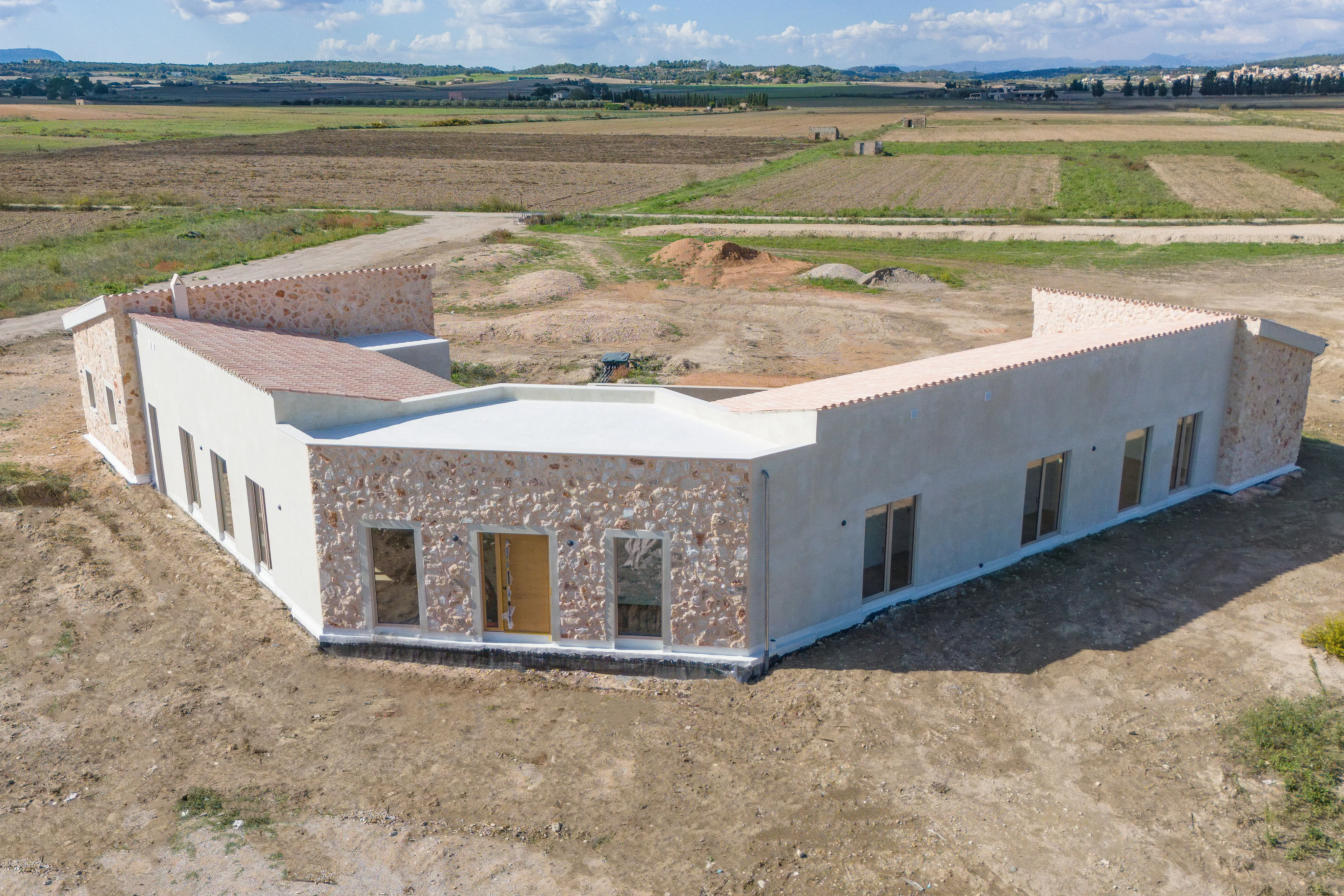 Finca-Neubau in ruhiger Lage bei Vilafranca de Bonany-4