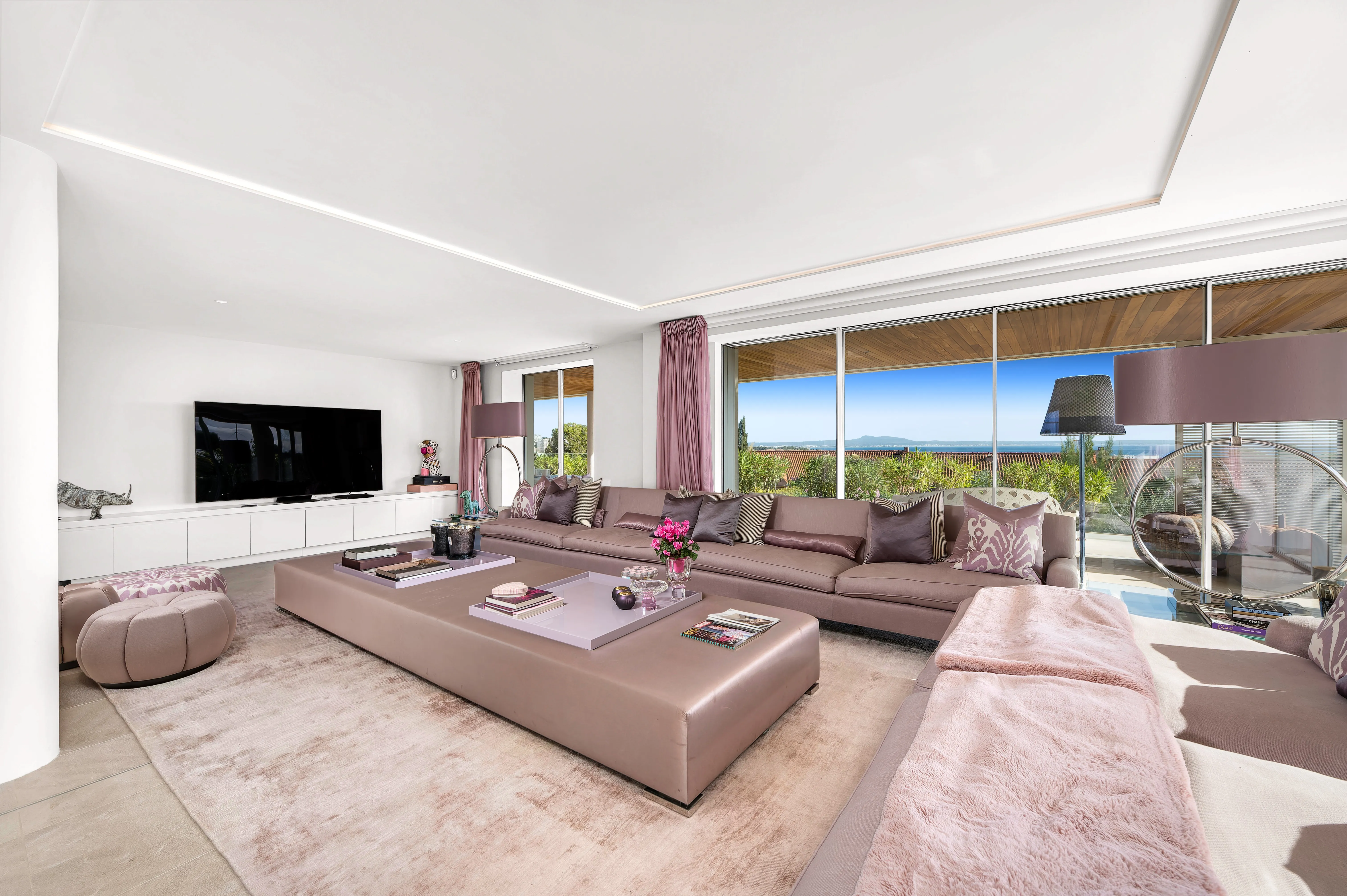 Exclusief juweeltje op een zeer goede locatie met uitzicht op zee in Cas Catala-3