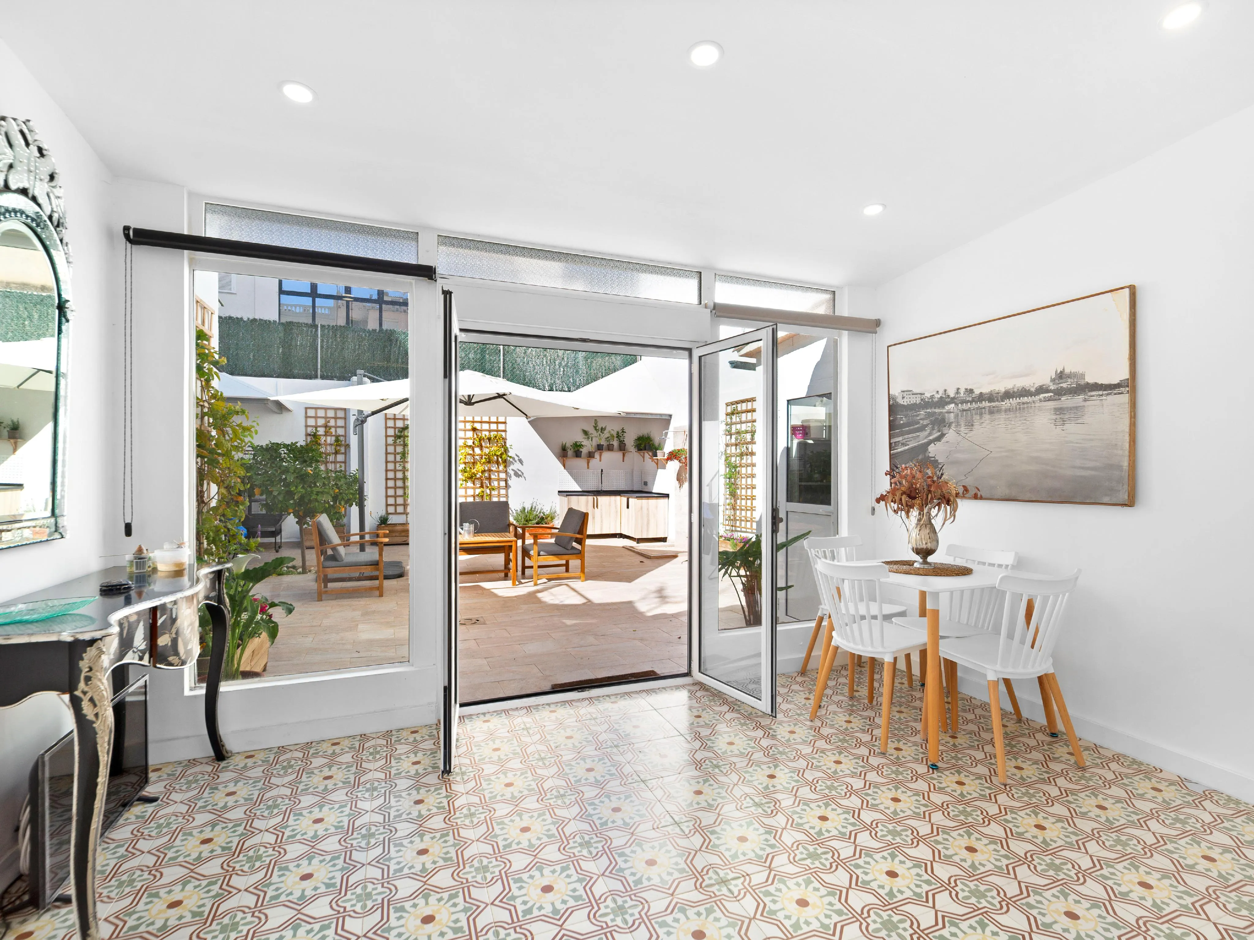 Exclusief, gerenoveerd huis met historische charme in Santa Catalina-2